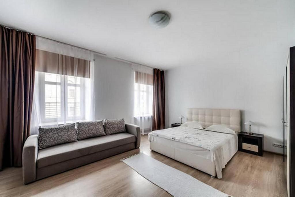 Apartment In The Center Of "Opera" 利沃夫 外观 照片